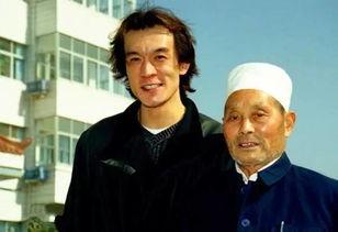 王家老爷子爆料大全视频,揭秘家族往事与传奇故事